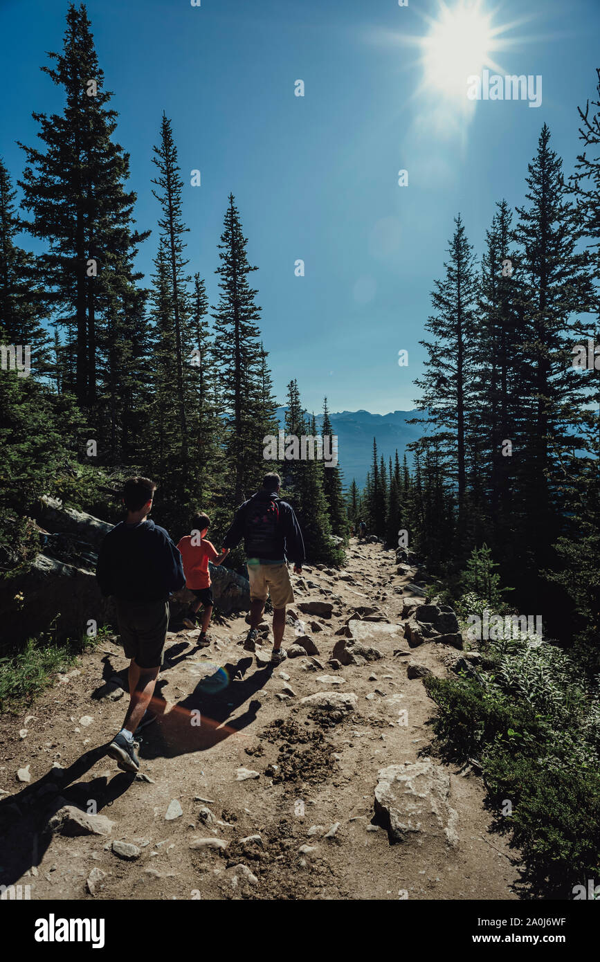 People walking down rocky path hi-res stock photography and images - Alamy