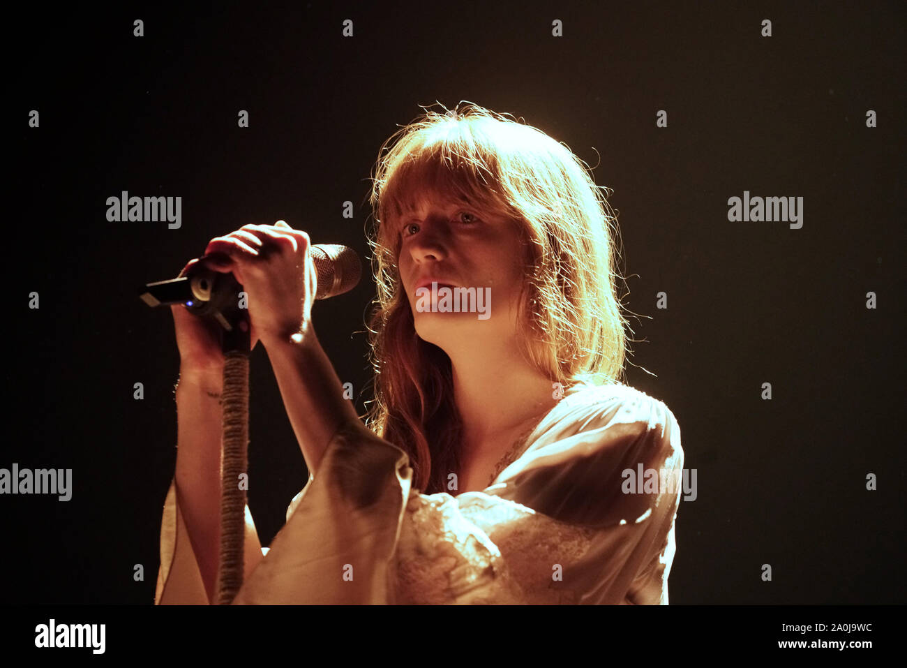 Florence the machine singer hi-res stock photography and images - Alamy