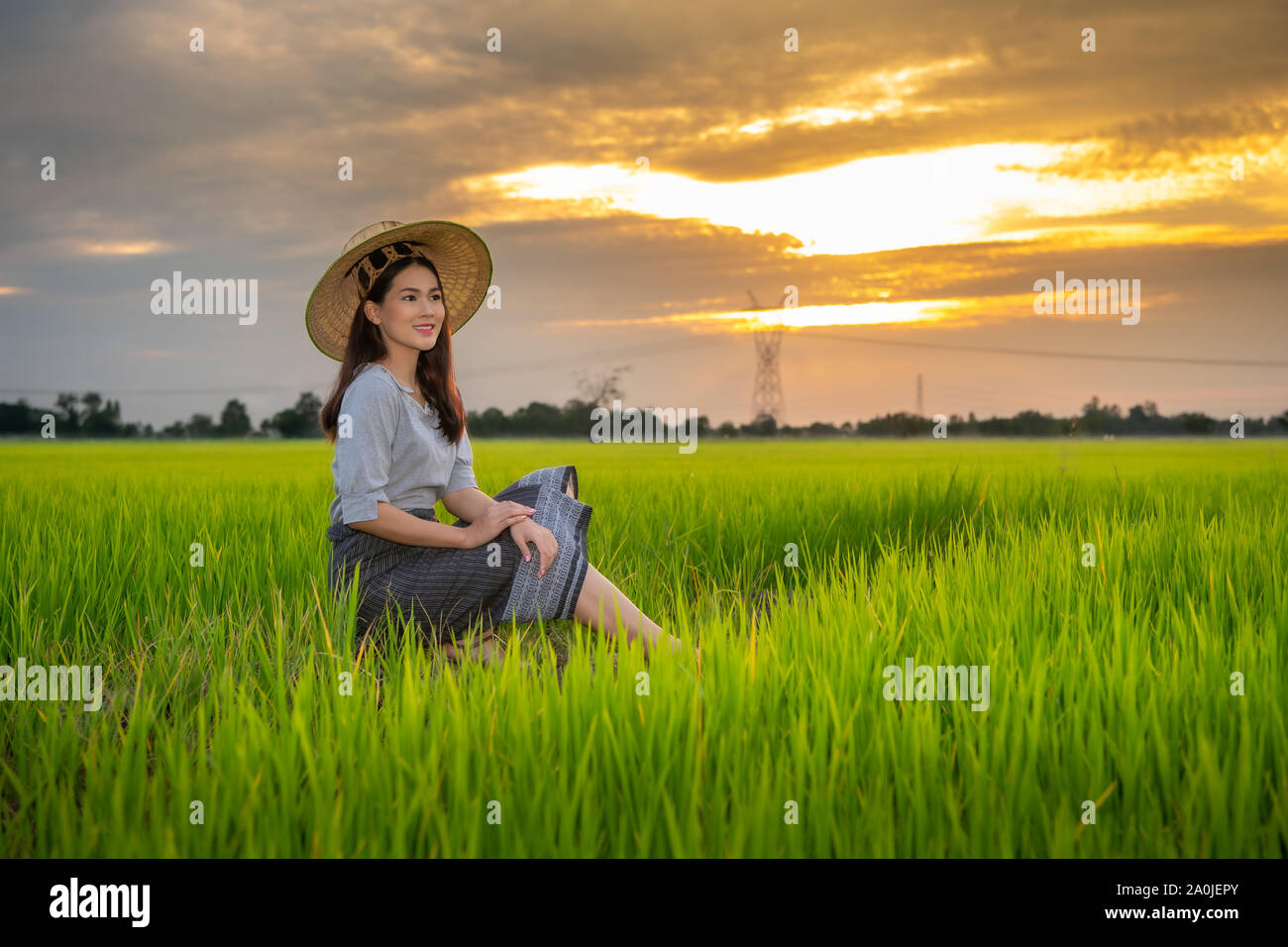 Chinese rural young woman hi-res stock photography and images - Alamy