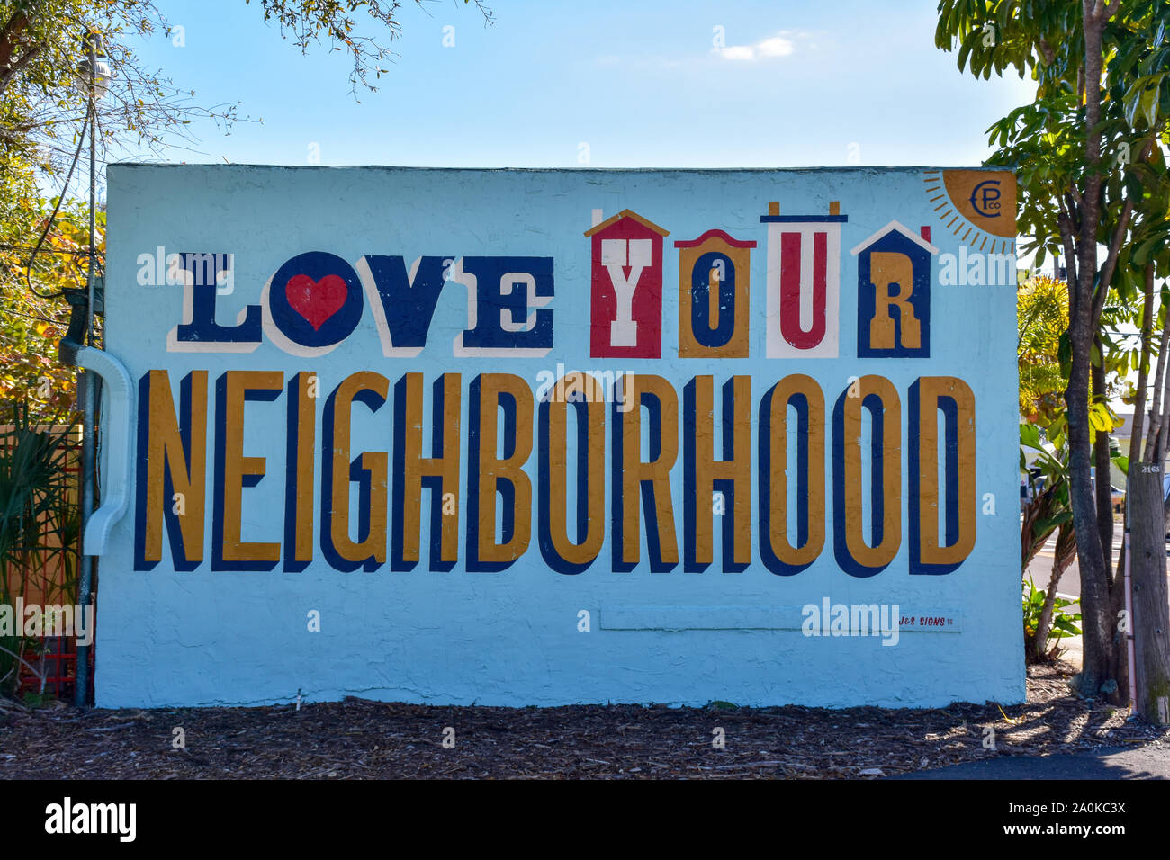 St. Petersburg, Florida, USA. The Central Arts District offers street art tours. The murals of J and S Signs are shown here. Stock Photo