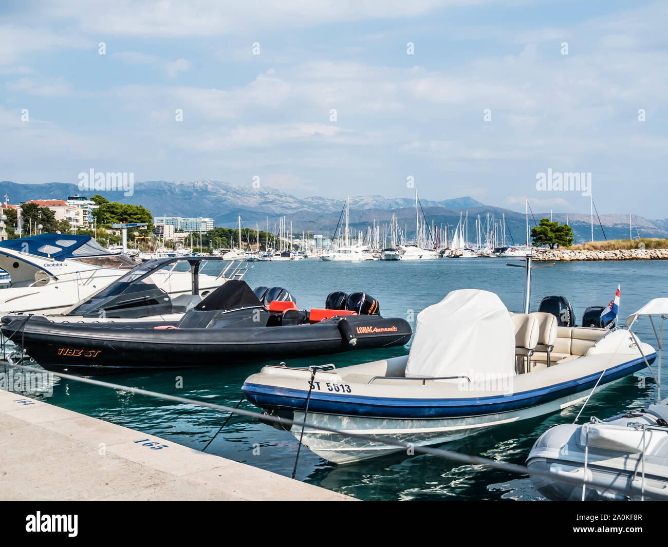 Ship cruise boat hi-res stock photography and images - Alamy
