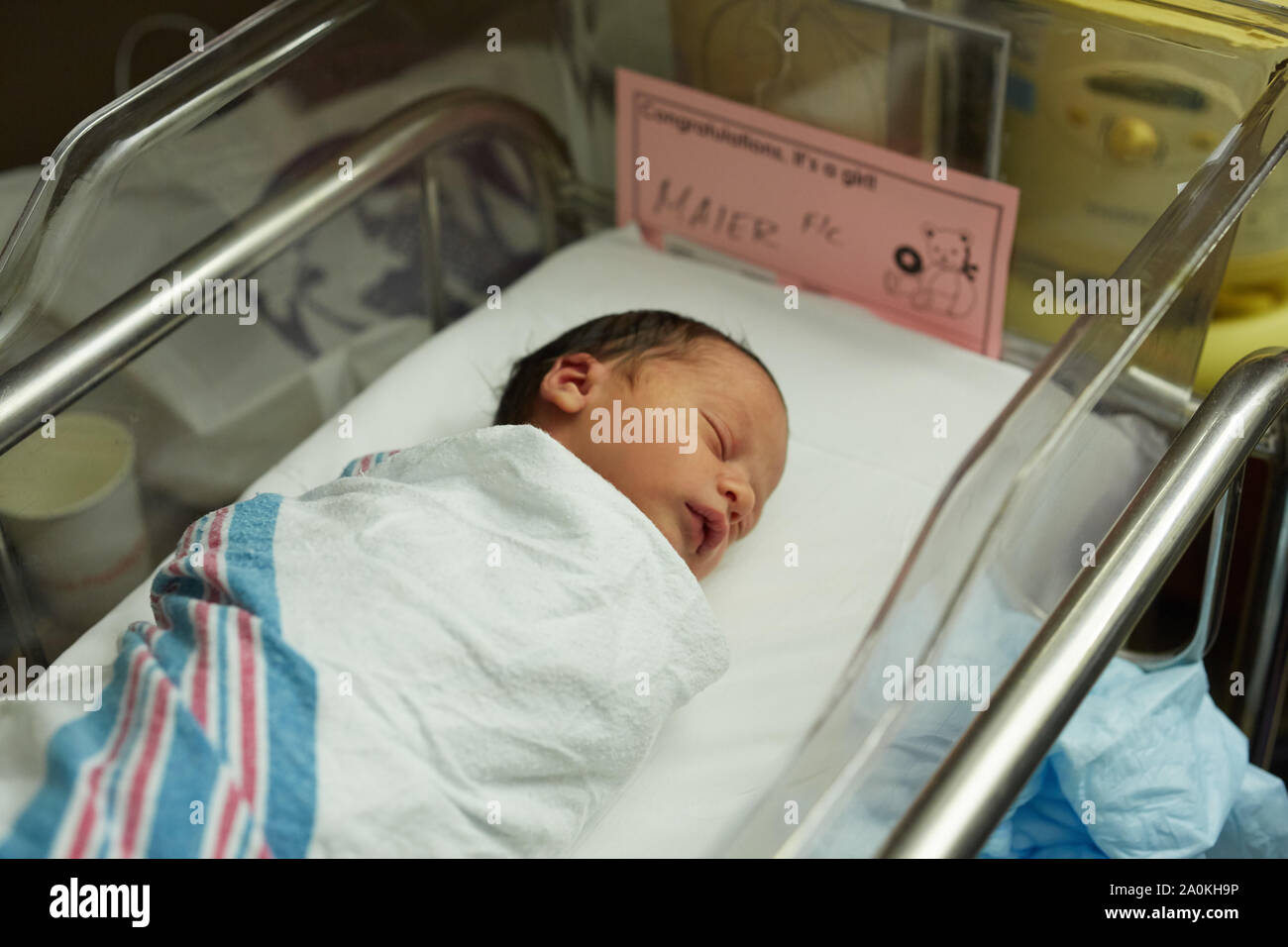 Girl wrapped in blanket hi-res stock photography and images - Alamy