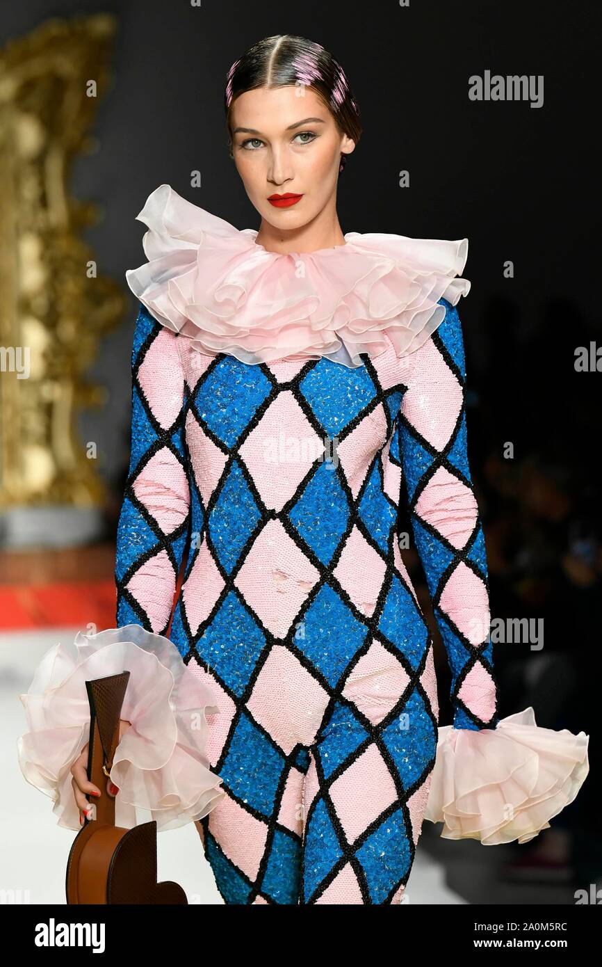 moschino ss20