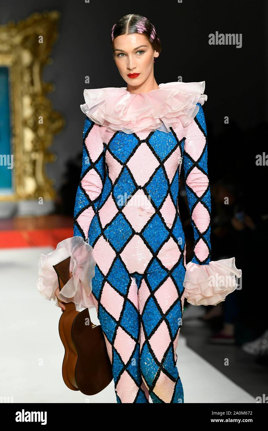 moschino ss20