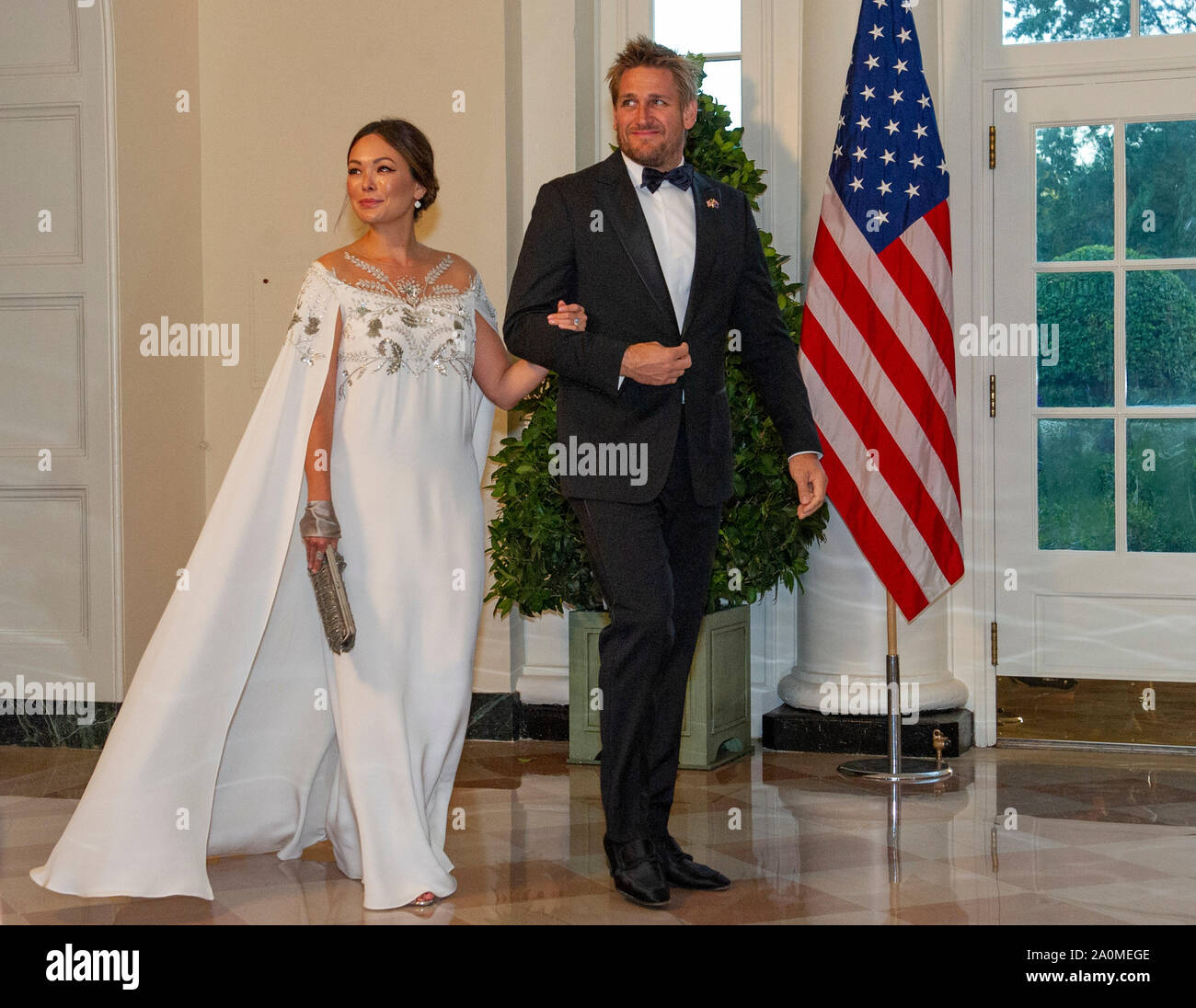 Washington, United States Of America. 20th Sep, 2019. Australian celebrity chef, author and television personality Curtis Stone and Lindsay Stone arrive for the State Dinner hosted by United States President Donald J. Trump and First lady Melania Trump in honor of Prime Minister Scott Morrison of Australia and his wife, Jenny Morrison, at the White House in Washington, DC on Friday, September 20, 2019.Credit: Ron Sachs/Pool via CNP | usage worldwide Credit: dpa/Alamy Live News Stock Photo