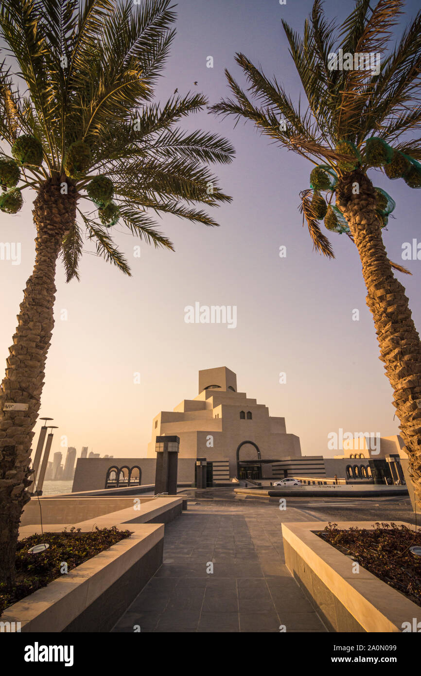 Palm framed Museum of Islamic Art, Doha, Qatar Stock Photo