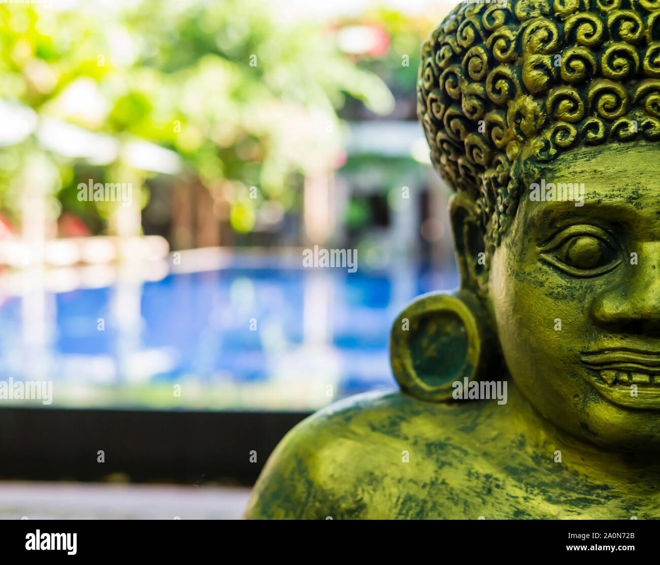 Buddha face detail bust figure hi-res stock photography and images - Alamy