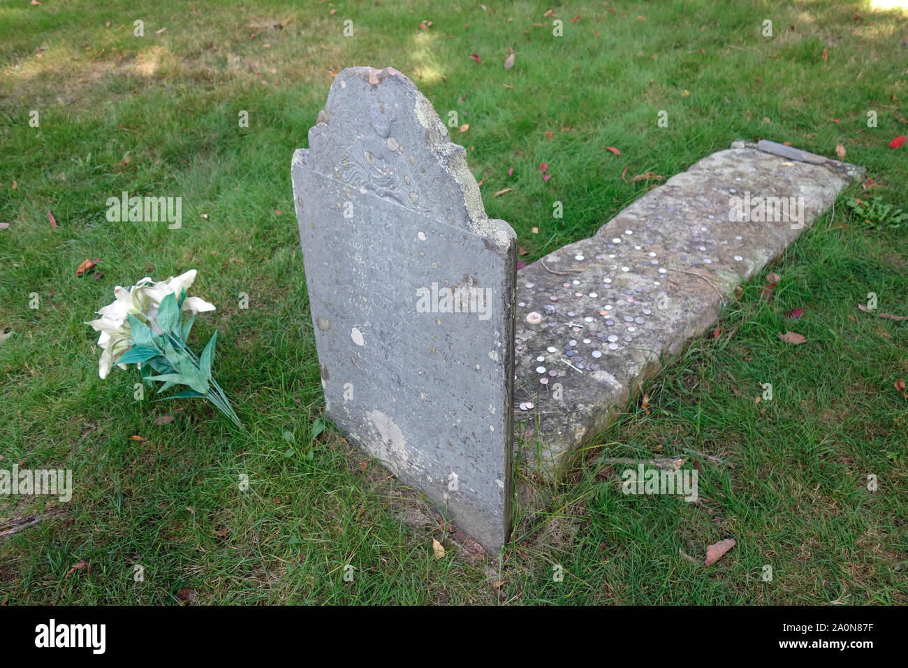 Witch grave maine hires stock photography and images Alamy
