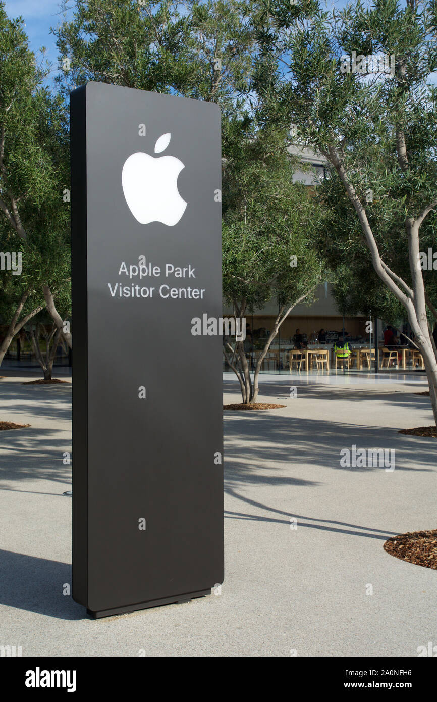 CUPERTINO, CALIFORNIA, UNITED STATES - NOV 26th, 2018: Apple sign of the new Apple Headquarters and Apple Park Visitor Center in Tantau Avenue of Stock Photo