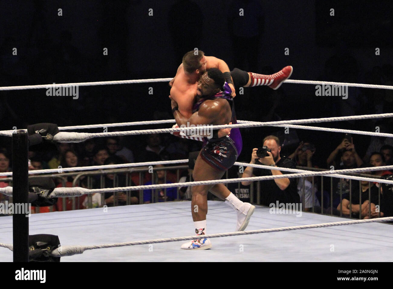 Wwe fight 2019 cheap