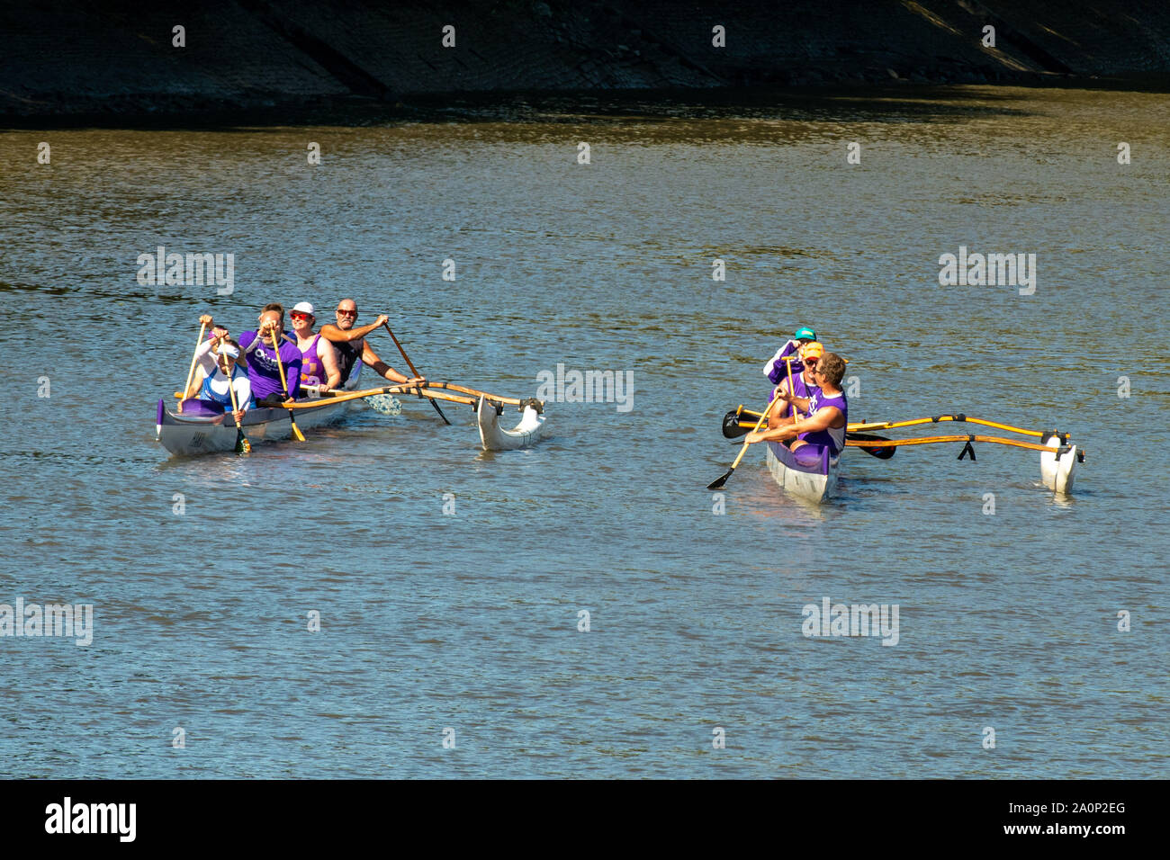 Chiswick, London, UK. 21st Sep, 2019. Outrigger paddling on the Thames. OCUK (Outrigger Canoe United Kingdom) heads out on the Thames for an early morning paddle. An outrigger canoeing is over 4,000 years old. The OCUK club have been paddling in London since 2002 and train out of Chiswick. Credit: Sidney Bruere/Alamy Live News Stock Photo