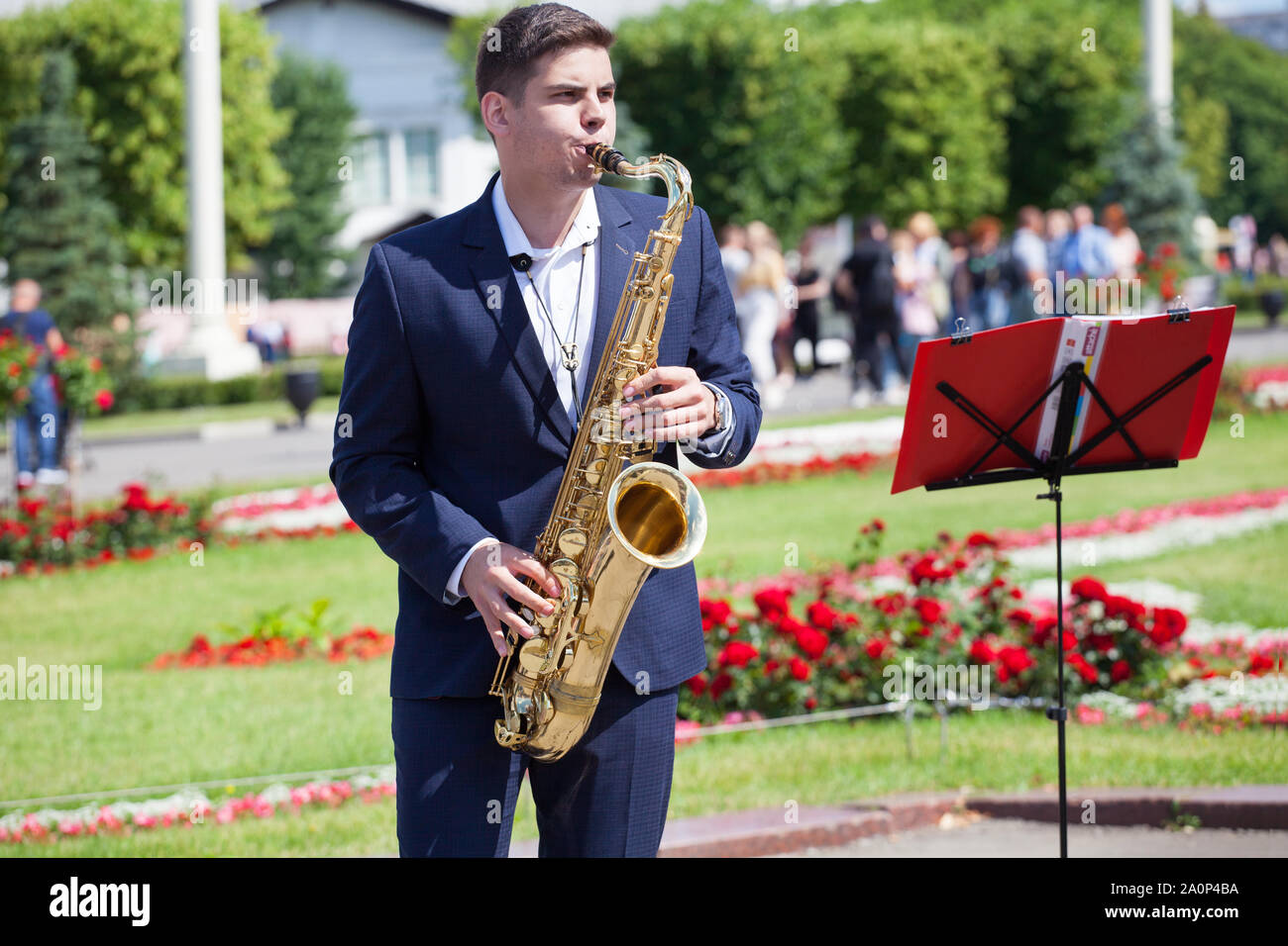 Saxophone romantic hires stock photography and images Alamy