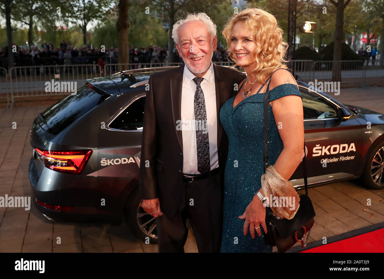 Leipzig, Germany. 20th Sep, 2019. Dieter Hallervorden comes with his wife Christiane Zander to the television gala 'Goldene Henne'. A total of 53 nominees from show business, society and sport can hope for the award. The Golden Hen is dedicated to the GDR entertainer Helga Hahnemann, who died in 1991. Credit: Jan Woitas/dpa-Zentralbild/dpa/Alamy Live News Stock Photo