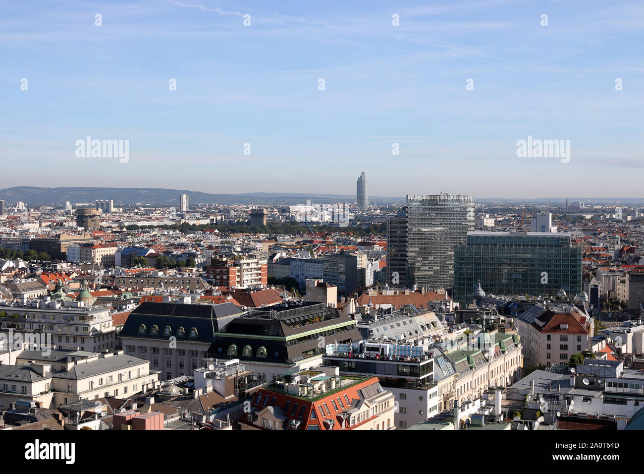 Buildings vienna hi-res stock photography and images - Alamy
