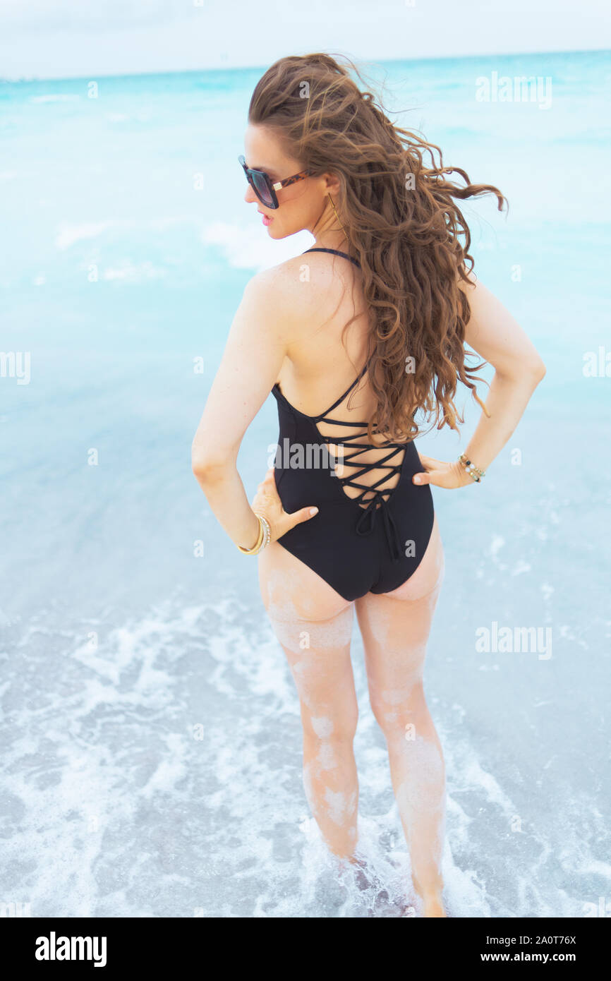 sea stylish bathing suits