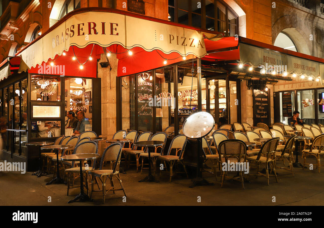 The traditional French cafe Chatelet at night , Paris, France Stock ...