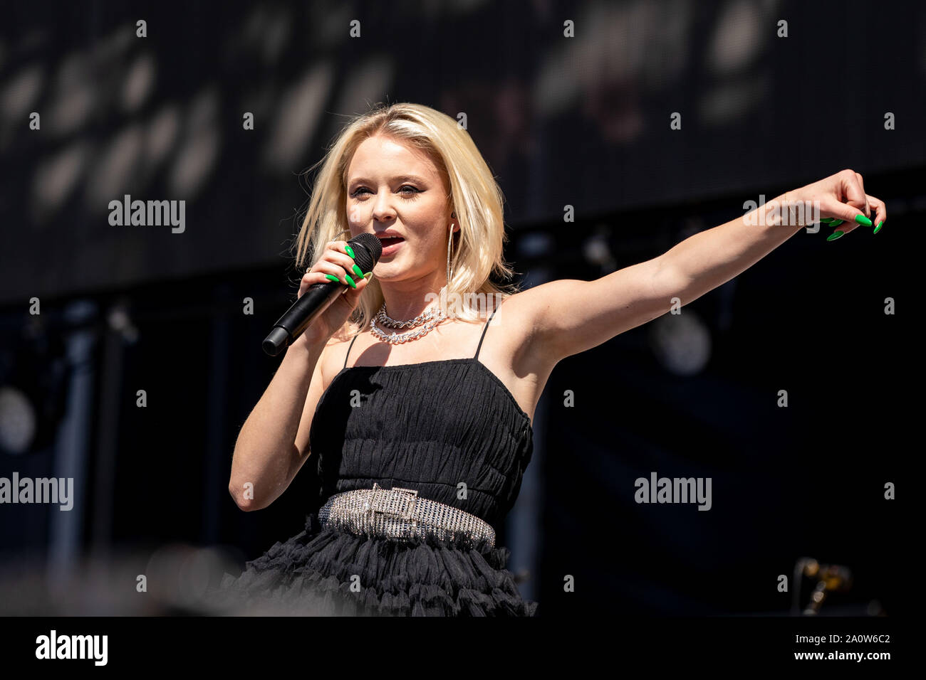 Zara larsson concert hi-res stock photography and images - Page 3 - Alamy