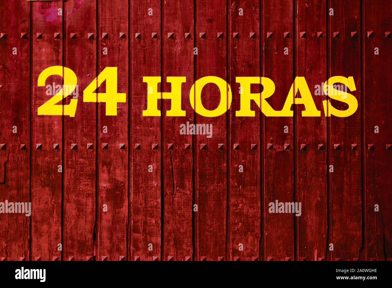 24 hour clock hires stock photography and images Alamy