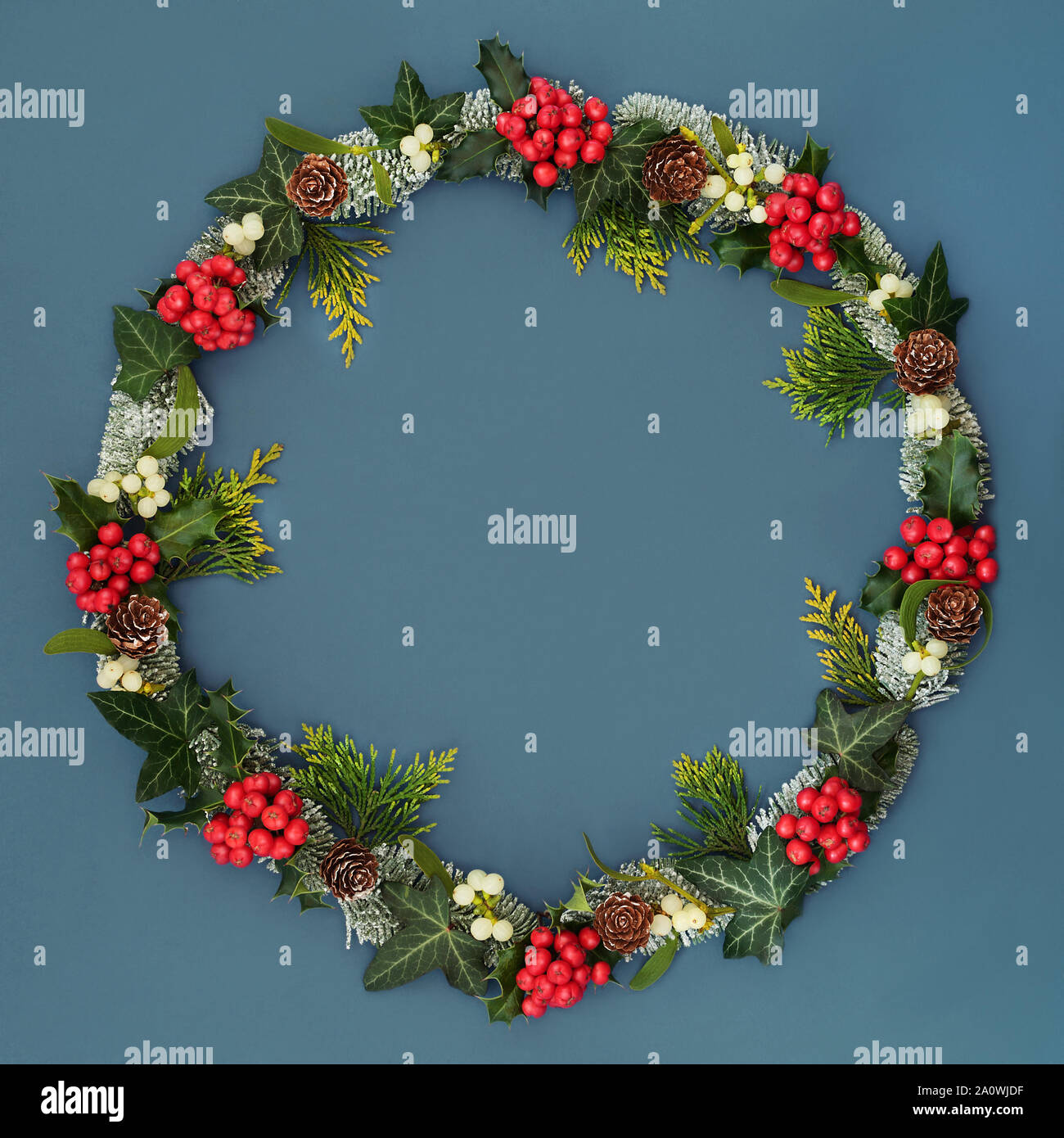 Christmas Parchment Blank Letter With Border Of Holly, Ivy And Mistletoe  Over Oak Background Stock Photo, Picture and Royalty Free Image. Image  21848073.
