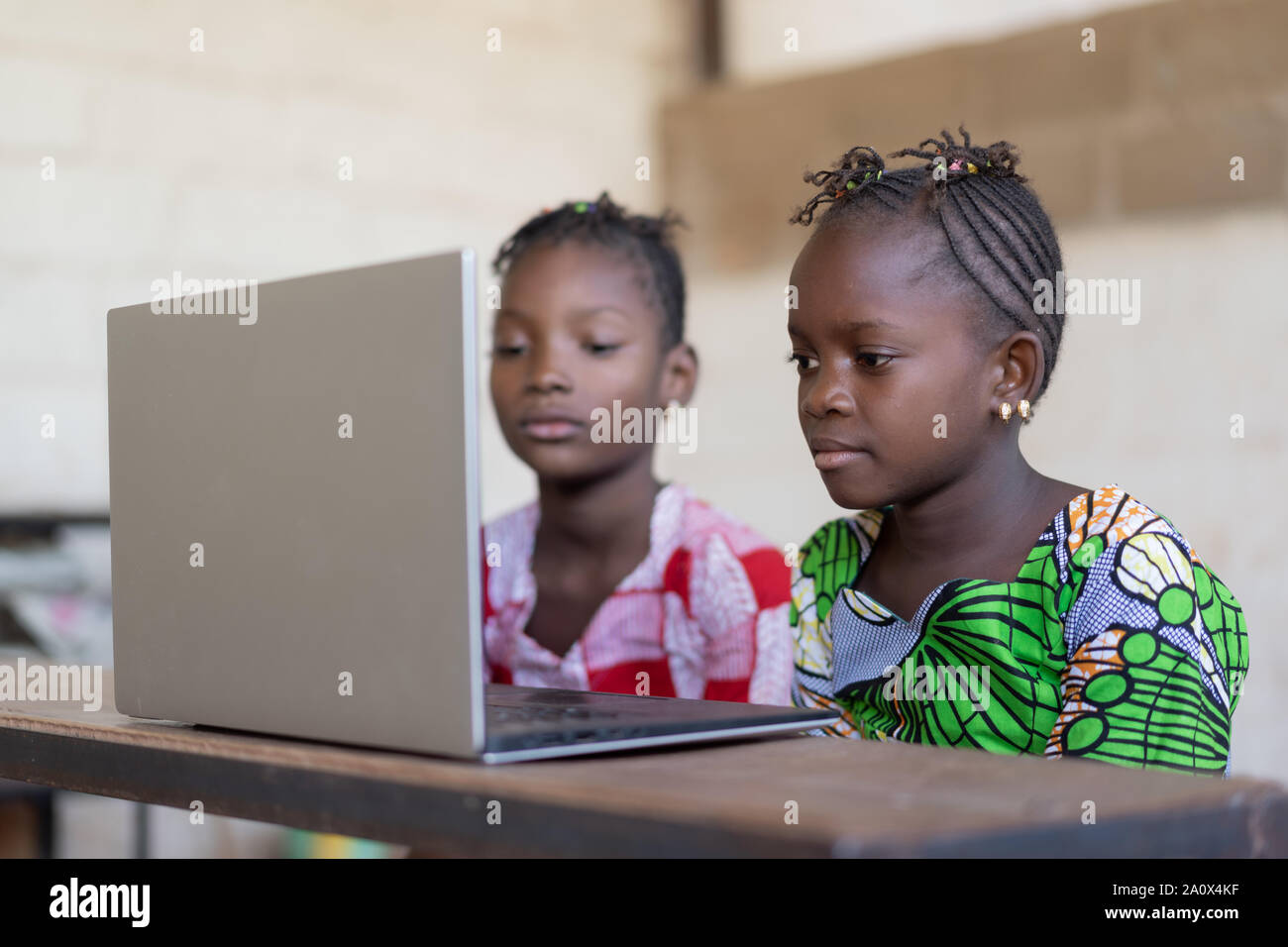 African school girls playing hi-res stock photography and images - Alamy