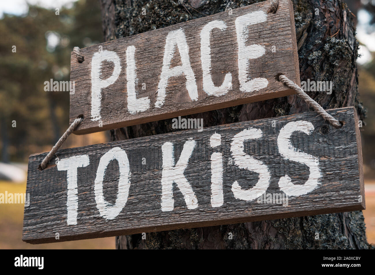 Sign Kiss Place High Resolution Stock Photography And Images Alamy Sign Kiss Place High Resolution Stock Photography And Images Alamy