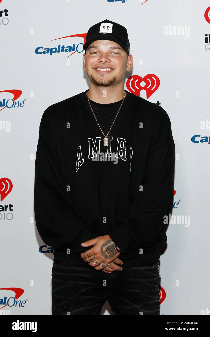 Kane Brown arrives for the iHeartRadio Music Festival at the T-Mobile ...