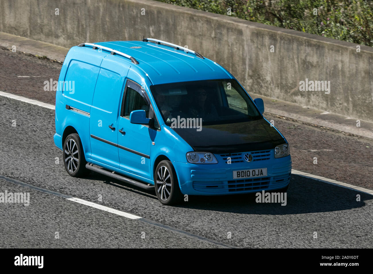 Volkswagen caddy van hi-res stock photography and images - Alamy