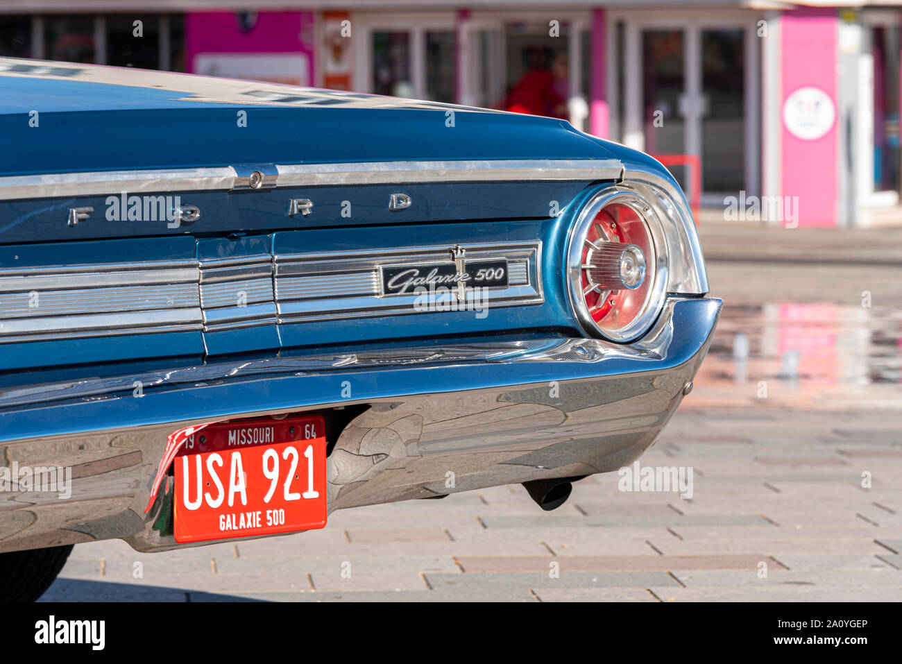 Ford Galaxie 500 at Cars on the Beach car show 'n' shine on Marine Parade,  Southend on Sea, Essex, UK. Large American car. USA license plate Stock  Photo - Alamy