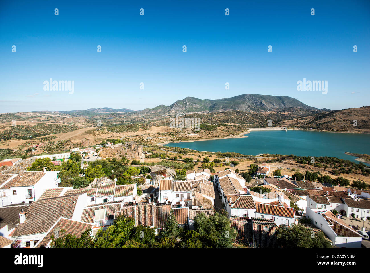 Zahara de la Sierra, El Gastor Reservoir Stock Photo - Alamy