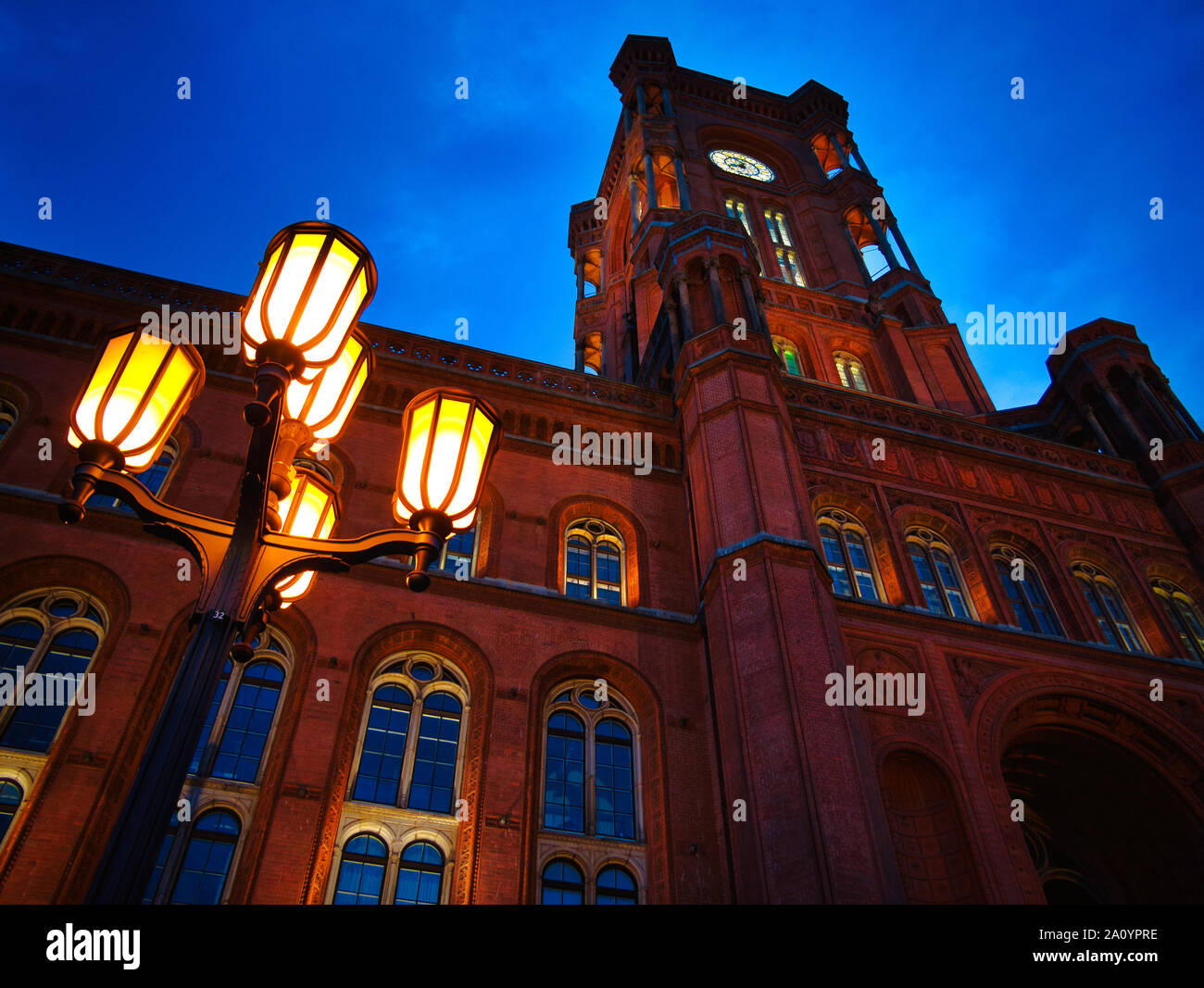 Red Town Hall (Rotes Rathaus) Berlin Street Lights Stock Photo Alamy