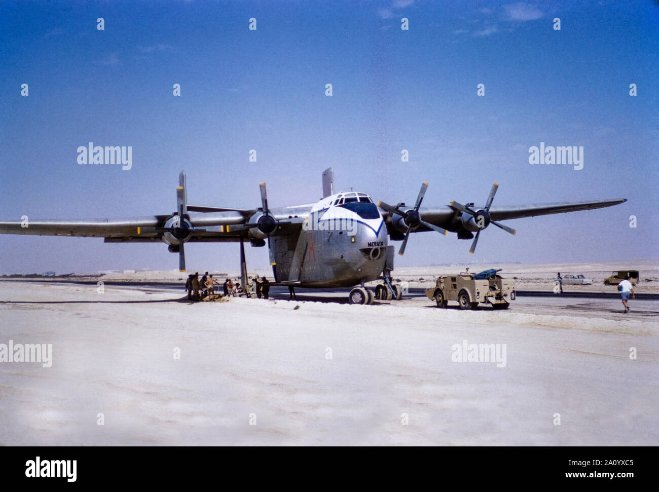 Airport runway in arabian desert hi-res stock photography and images ...