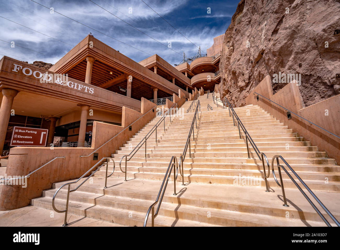 Hoover Dam, Nevada, Usa - Food, Gifts And Parking Area Stock Photo - Alamy