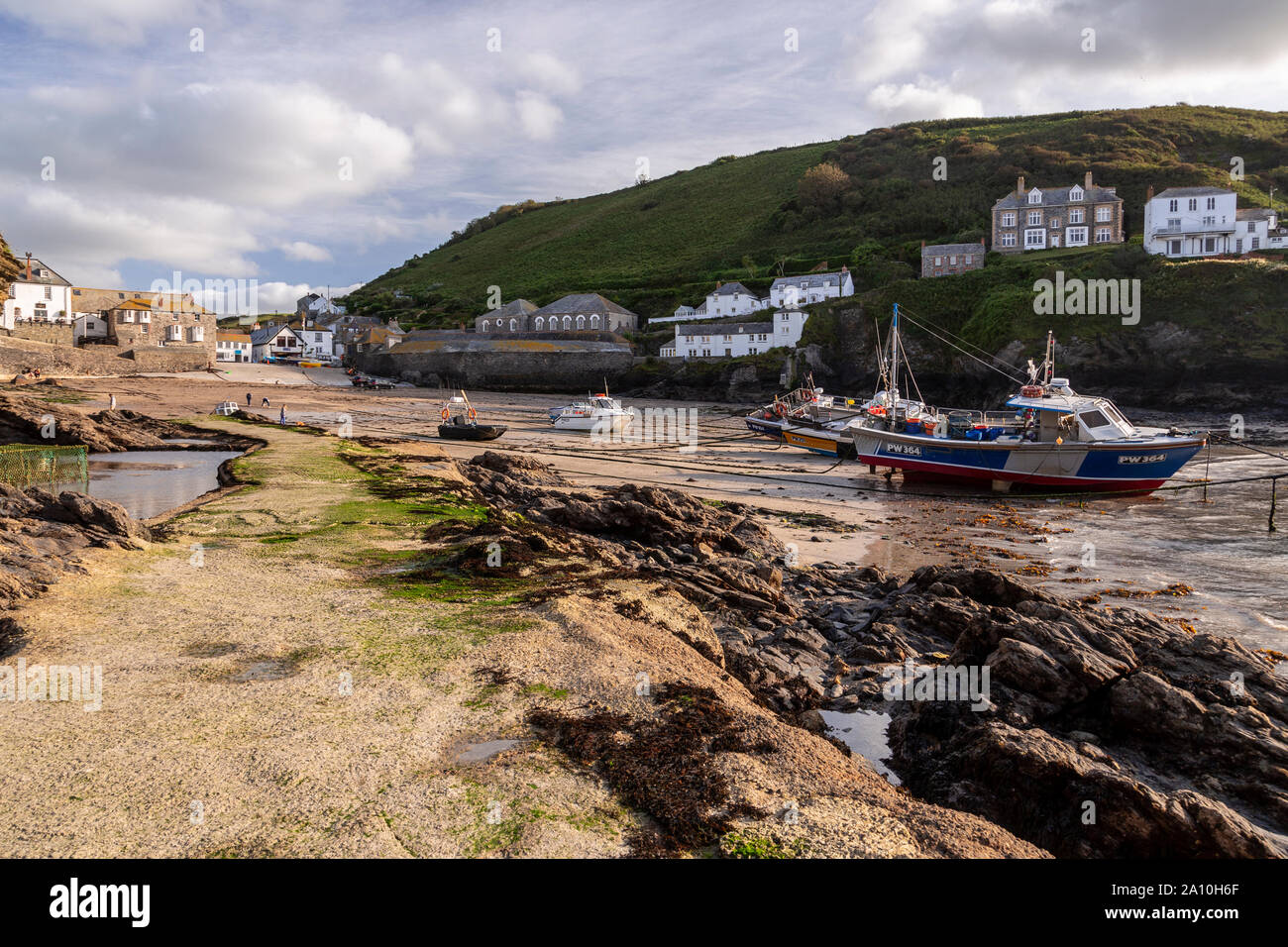 The old harbour at Port Isaac on the north Cornwall coast, England Stock Photo