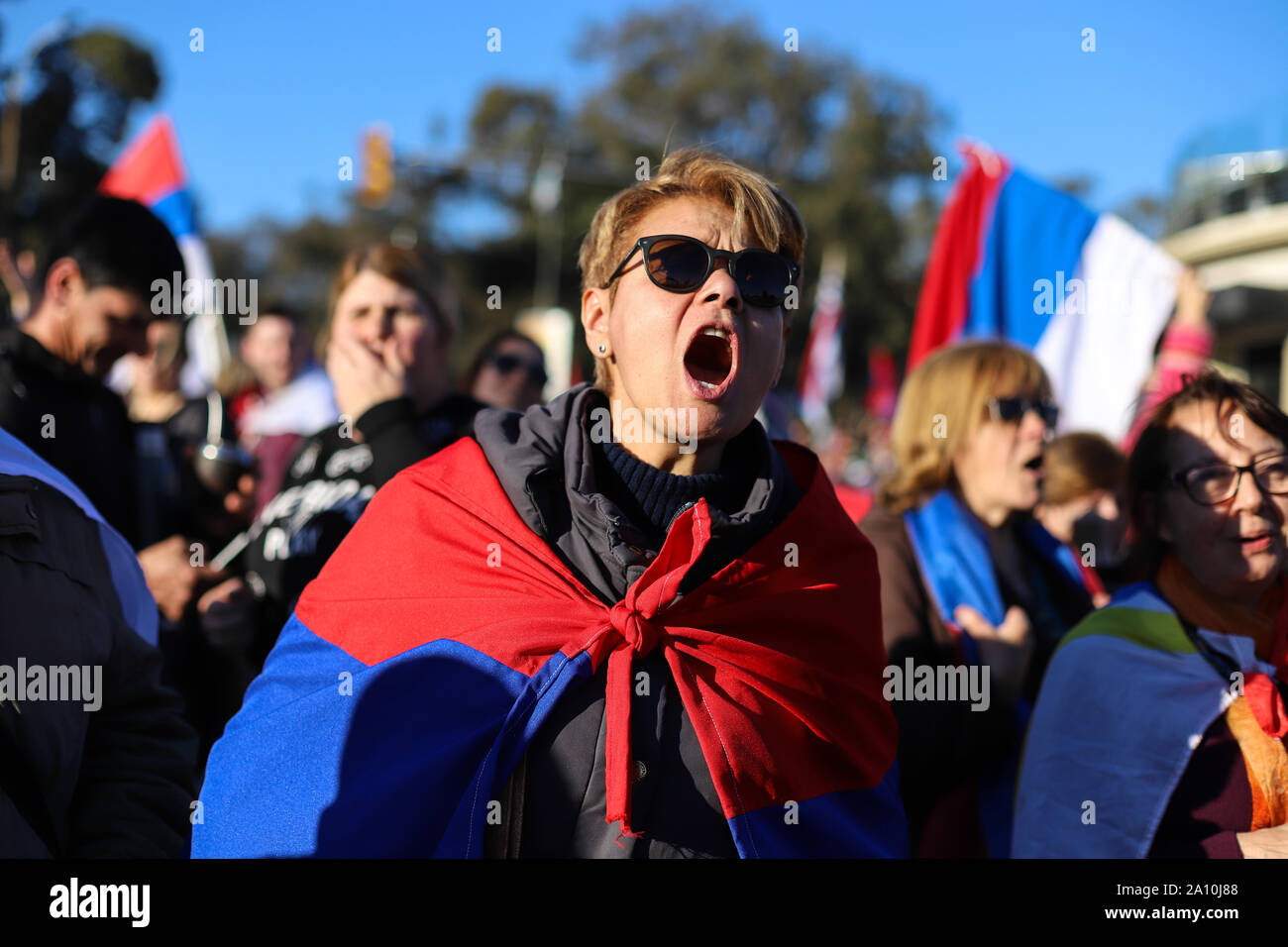 Montevideo, Uruguay. 22nd Sep, 2019. Frente Amplio party supporters sing during the Banderolazo in Montevideo.Almost a month after the national elections of Uruguay, the Frente Amplio party called its followers to a 'Banderolazo' (wave of flags) at the Ramires Beach in Montevideo. Credit: SOPA Images Limited/Alamy Live News Stock Photo