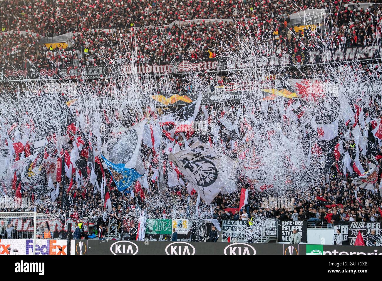 Frankfurt, Deutschland. 19th Sep, 2019. Choreo of the Frankfurt fans before the match, confetti and paper, feature, general, edge motif, fan, fans, spectators, supporters, supporter, ultra, ultras, choreography, European Football League, group stage, group F, matchday 1, Eintracht Frankfurt (F ) - Arsenal London (ARS) 0: 3, on 19.09.2019 in Frankfurt/Germany. | Usage worldwide Credit: dpa/Alamy Live News Stock Photo