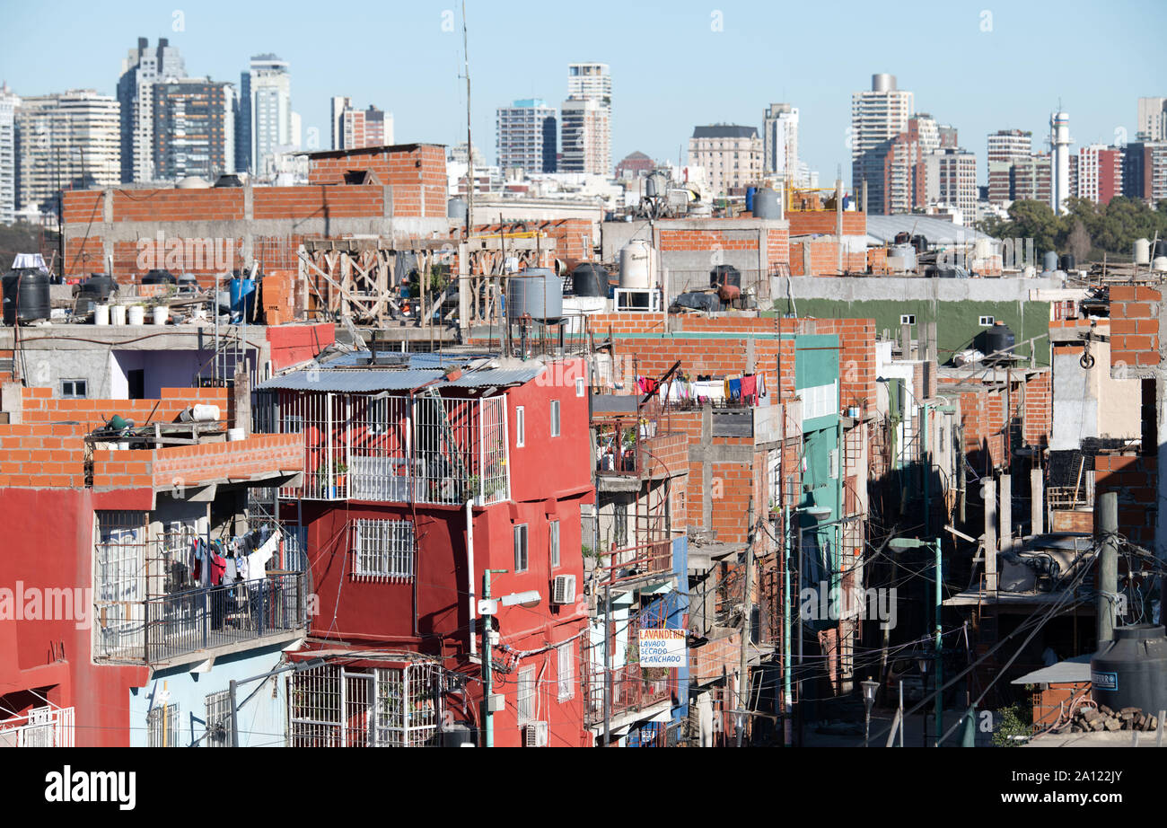 The slum Villa 31 in the district Retiro in Buenos Aires. | usage worldwide Stock Photo