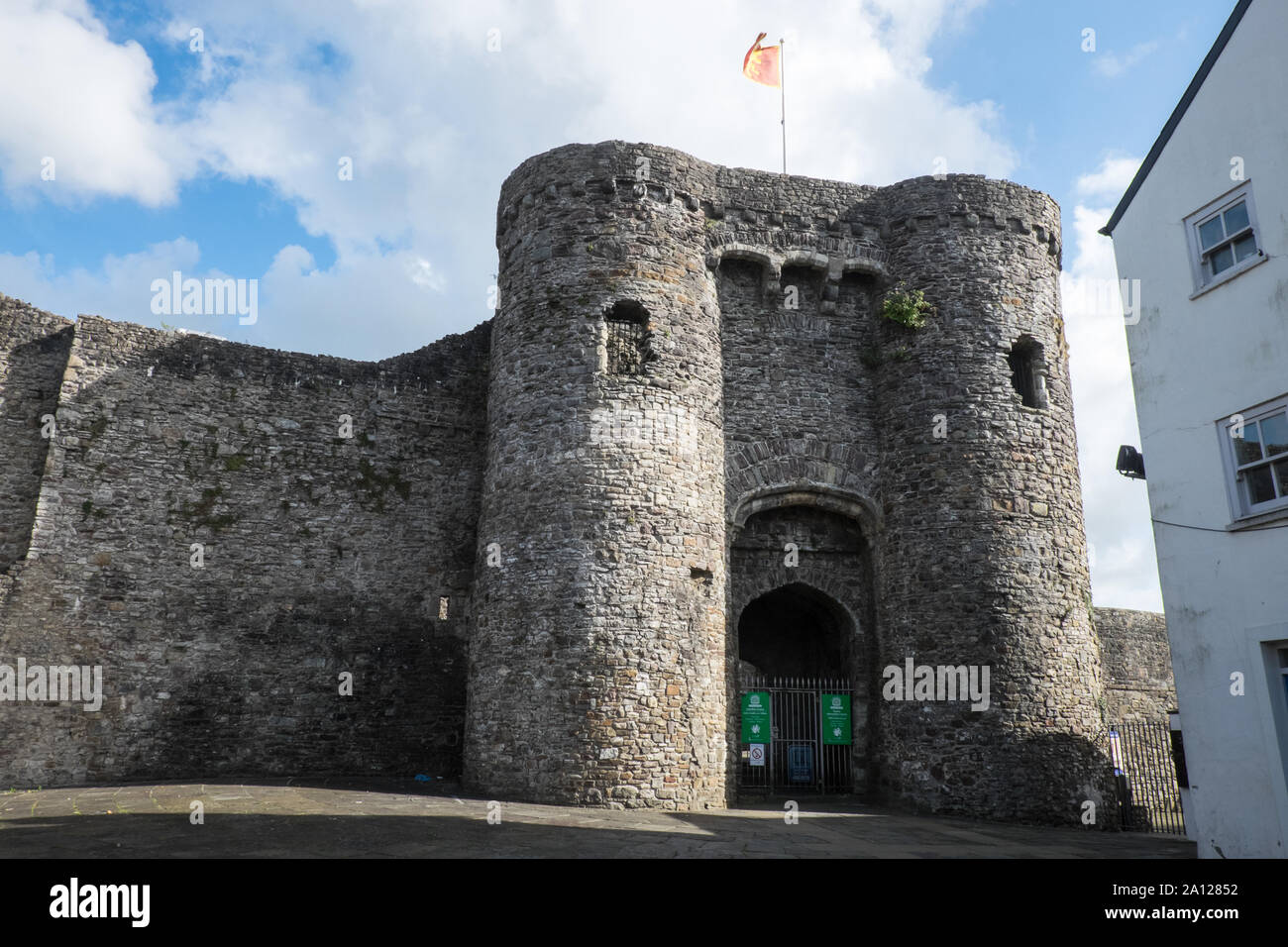 Carmarthen and castle hi-res stock photography and images - Alamy