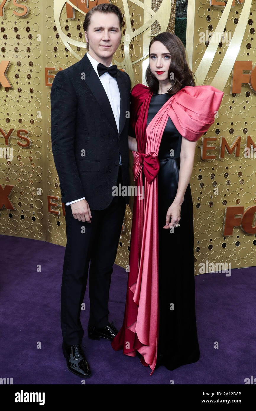 LOS ANGELES, CALIFORNIA, USA - SEPTEMBER 22: Paul Dano and Zoe Kazan