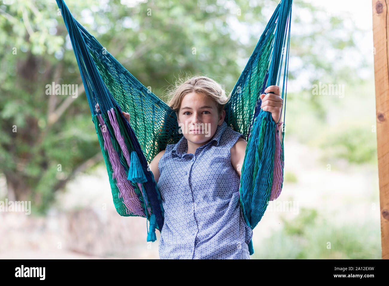 13 year old girl hi-res stock photography and images - Alamy