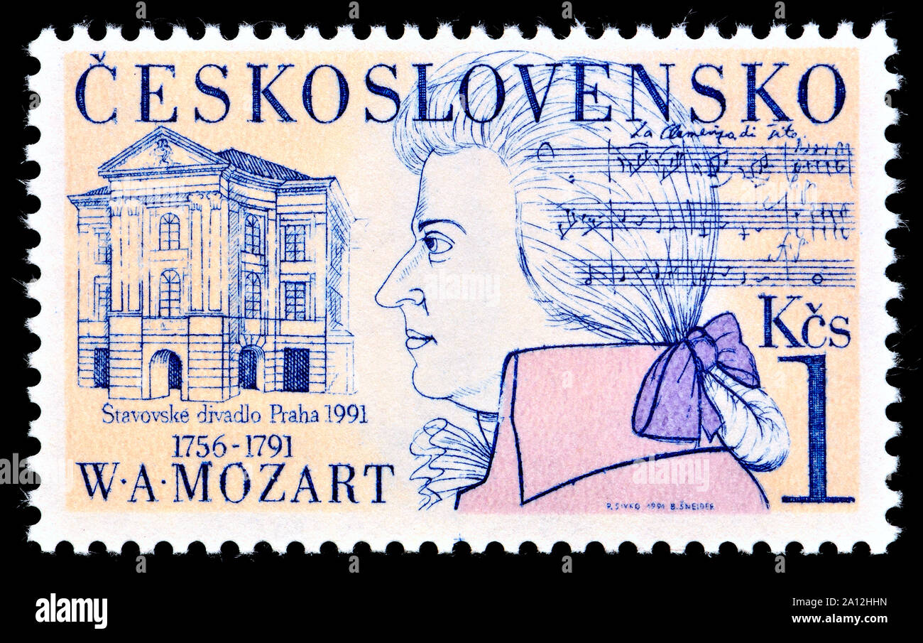 Czechoslovakian postage stamp (1991) : Wolfgang Amadeus Mozart (1756-1791) and the Estates Theatre, Prague (Stavovske divadlo) Stock Photo