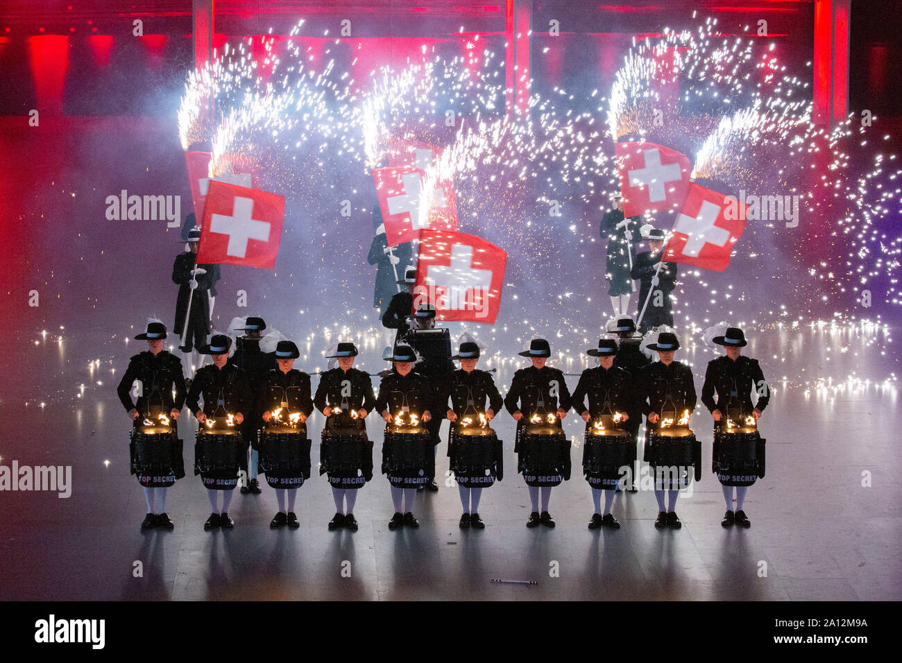 Top Secret Drum Corps beim Musikfest der Bundeswehr, Internationales Militär Tattoo im ISS Dome. Düsseldorf, 21.09.2019 Stock Photo