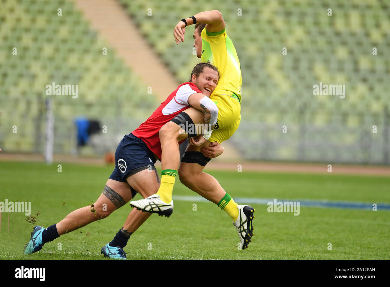 Munich, Deutschland. 22nd Sep, 2019. general game scene, action, duels . Australia USA. Rugby Oktoberfest 7s, invitation tournament of the national teams in the Siebener Rugby, on 22.09.2019 in Munich, Olympic Stadium. | usage worldwide Credit: dpa/Alamy Live News Stock Photo