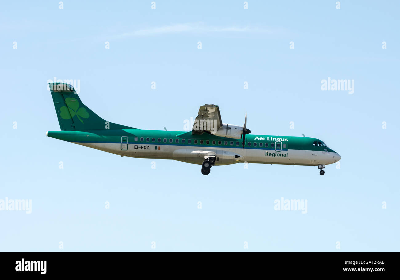 Aer Lingus Regional ATR 72-600 landing at Birmingham Airport, UK (EI-FCZ) Stock Photo