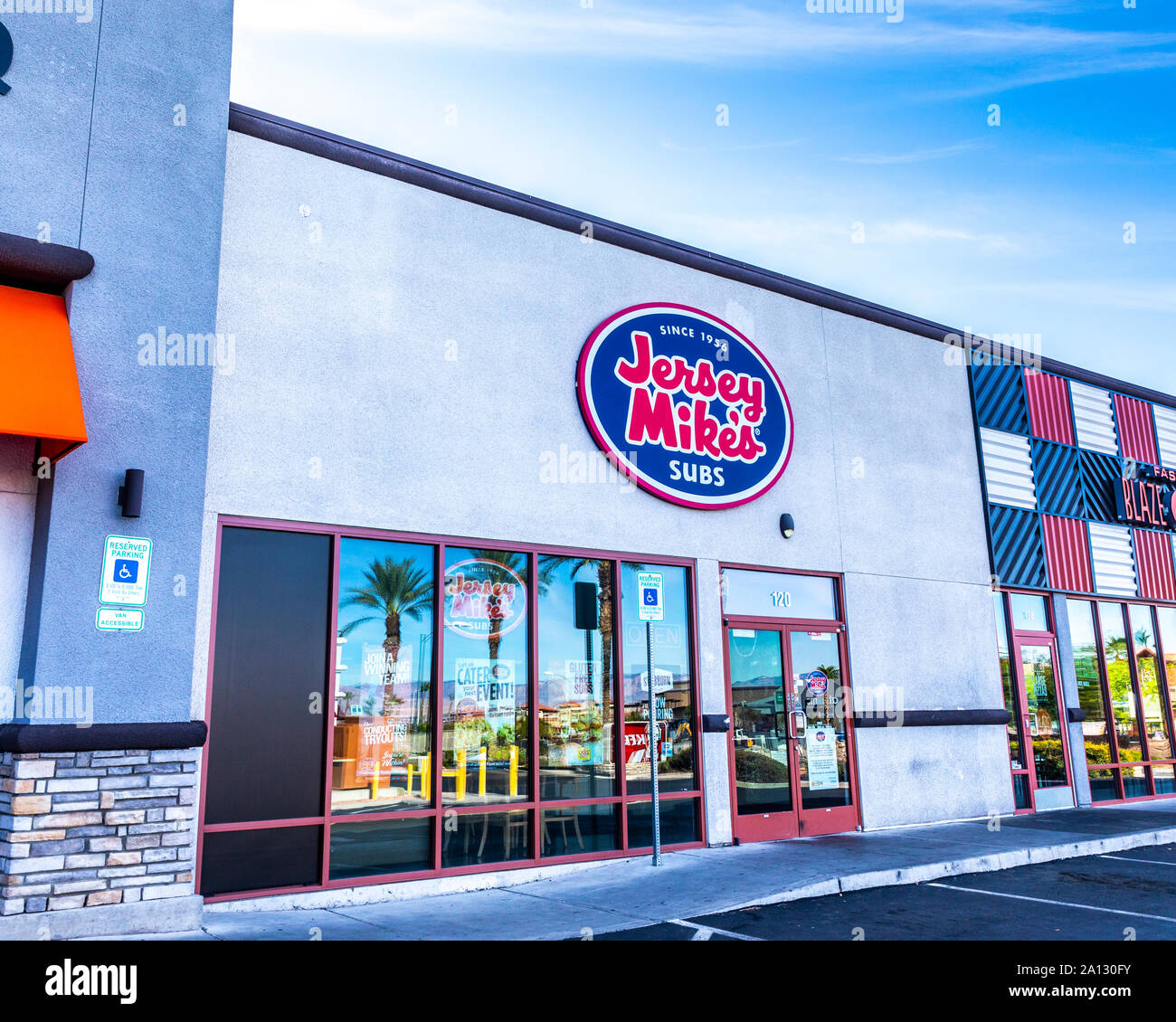 Jersey mikes logo hires stock photography and images Alamy