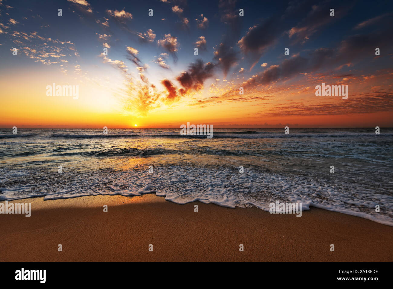 Sunrise horizon sea water landscape Stock Photo - Alamy