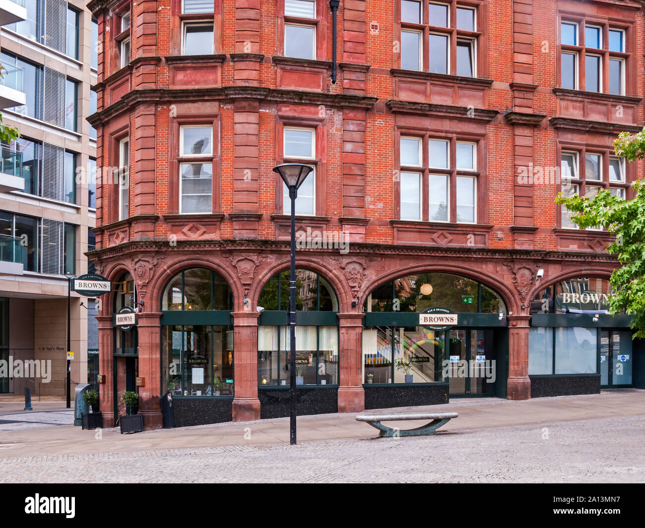 Browns Bar and Brasserie, Sheffield Stock Photo - Alamy