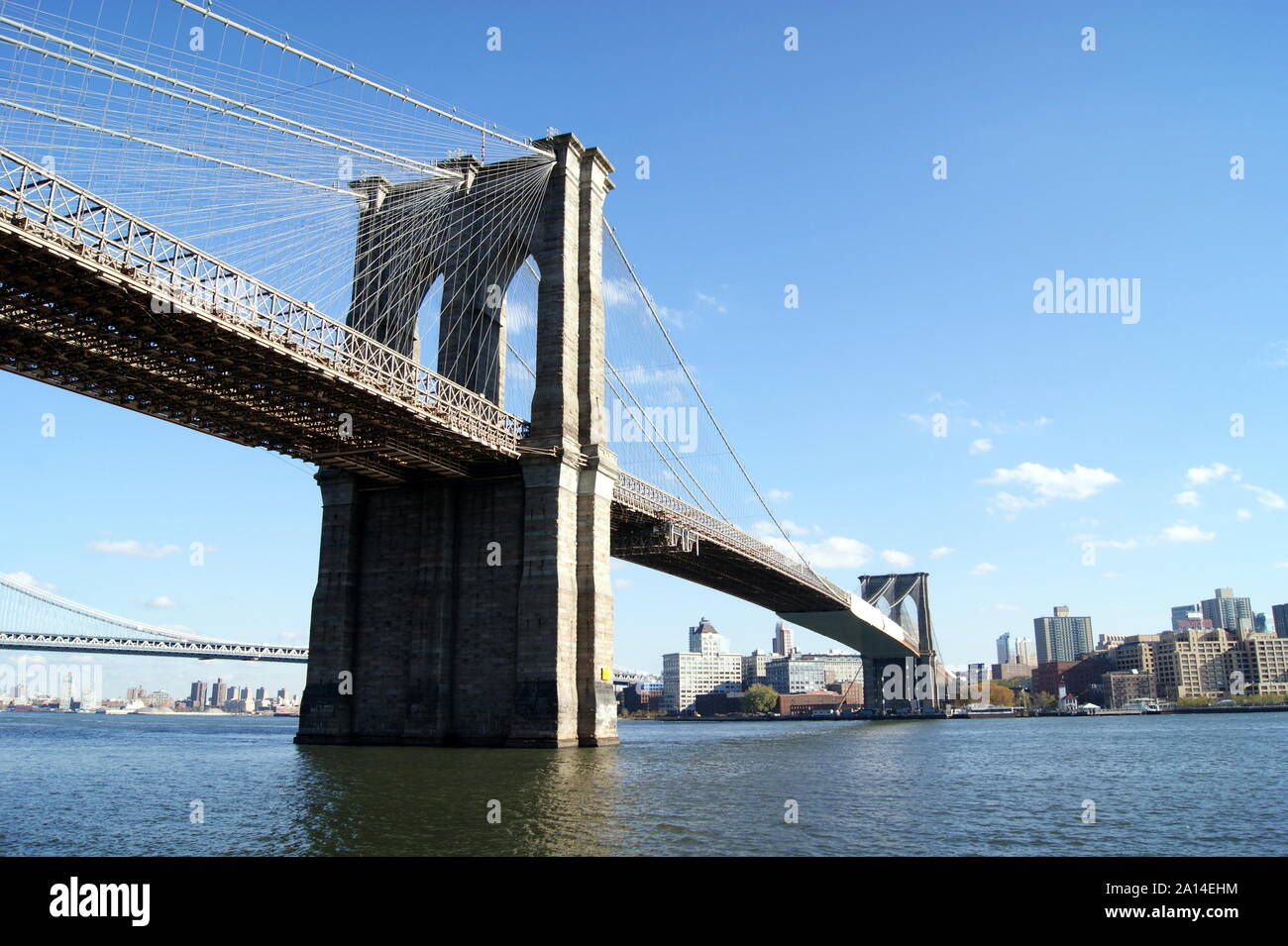 Side view suspension brooklyn hi-res stock photography and images - Alamy