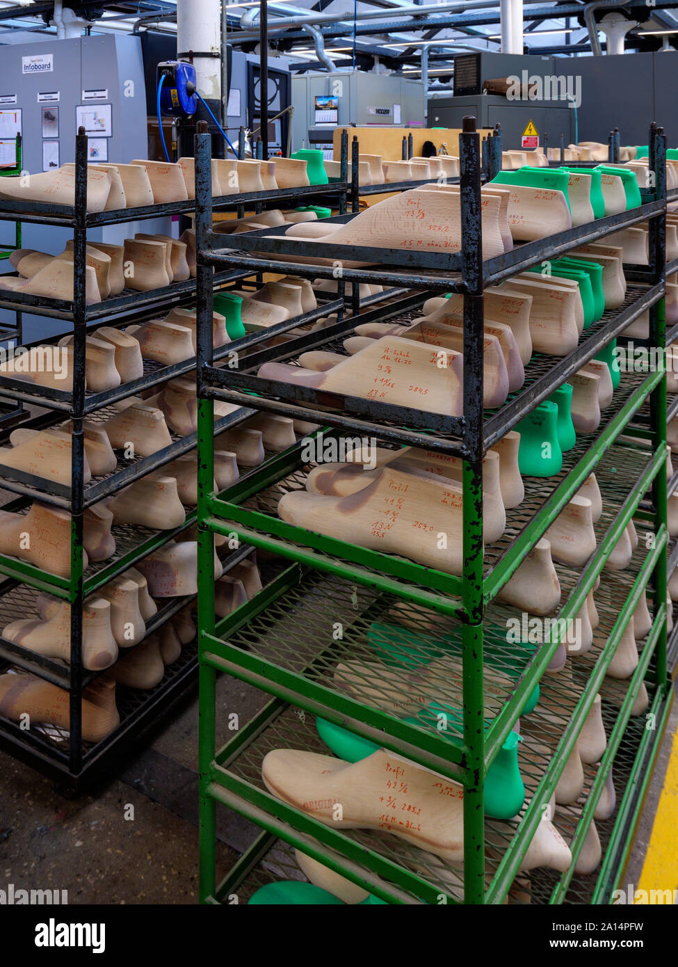 Shoe warehouse heritage discount
