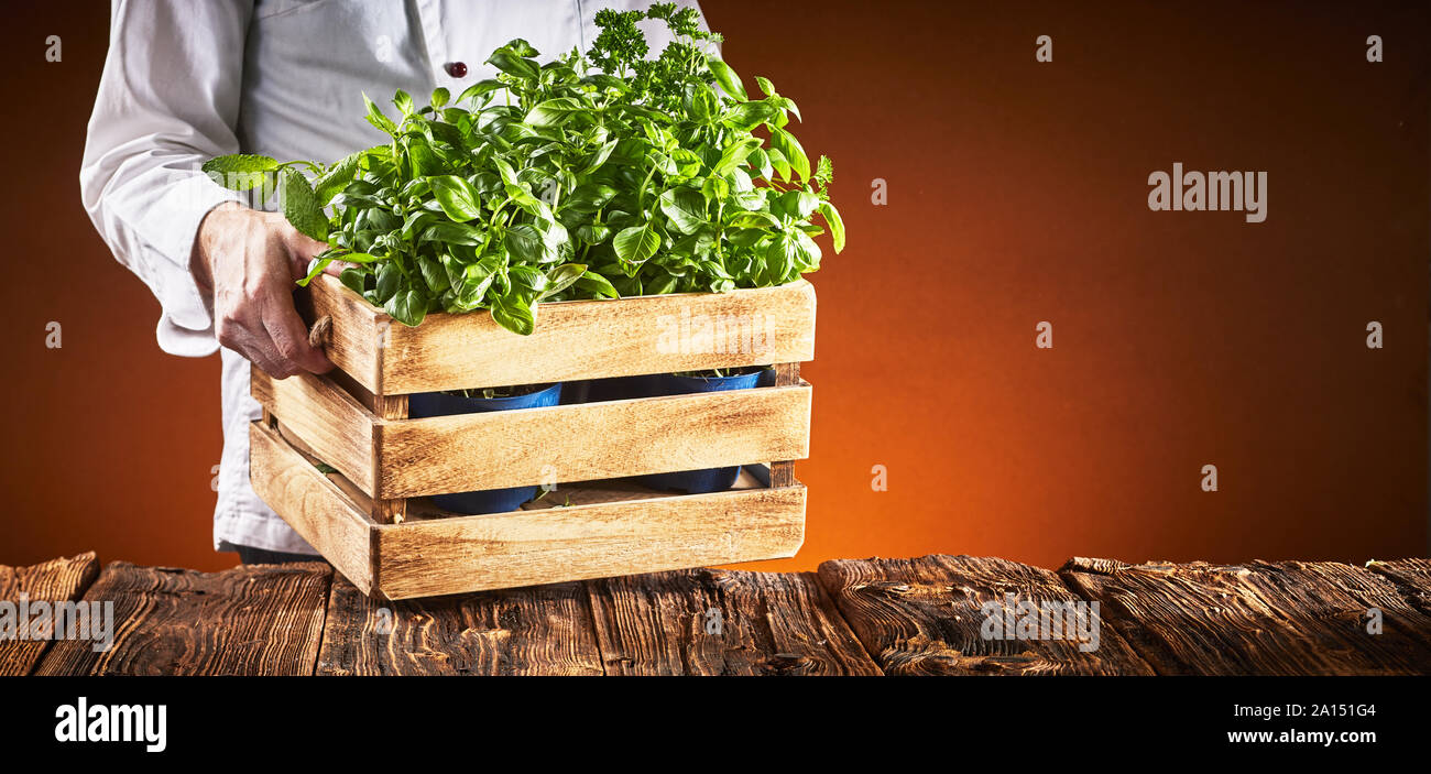 Carrying A Crate High Resolution Stock Photography And Images Alamy