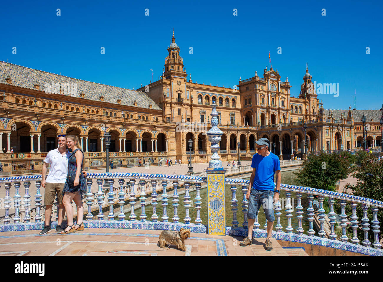 Plaza de Espana Seville, view of people walking through the Plaza de ...